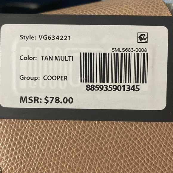 NWT Guess crossbody bag in tan and white - Picture 7 of 7